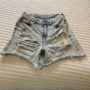 American Eagle jean/ whitewashed shorts!